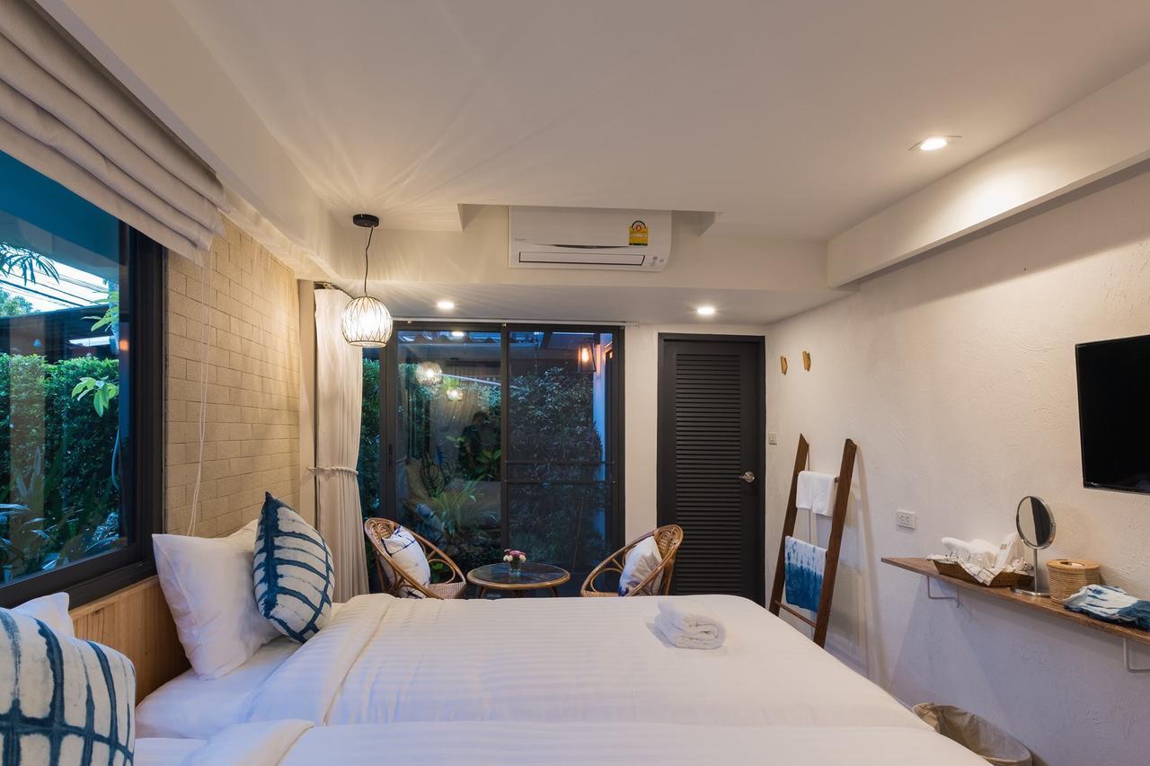 18 In Town Homestay Чиангмай Экстерьер фото